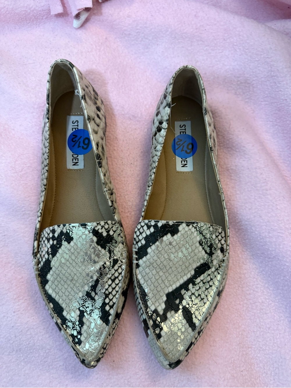 Steve Madden snakeskin flats